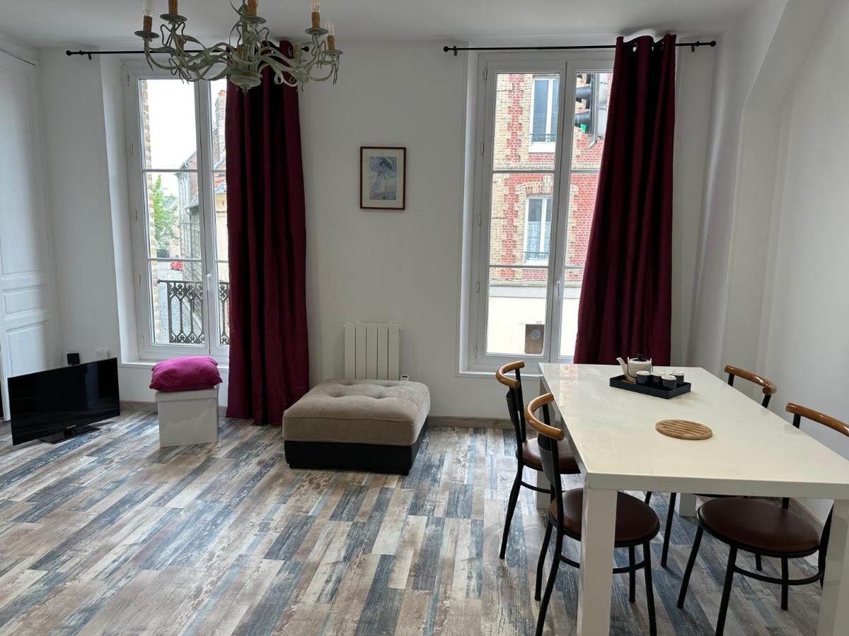 Des Beaux Appartements Deluxe Dieppe Extérieur photo