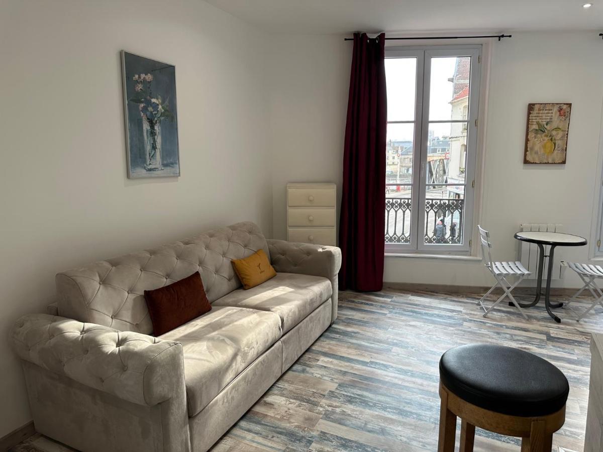 Des Beaux Appartements Deluxe Dieppe Extérieur photo