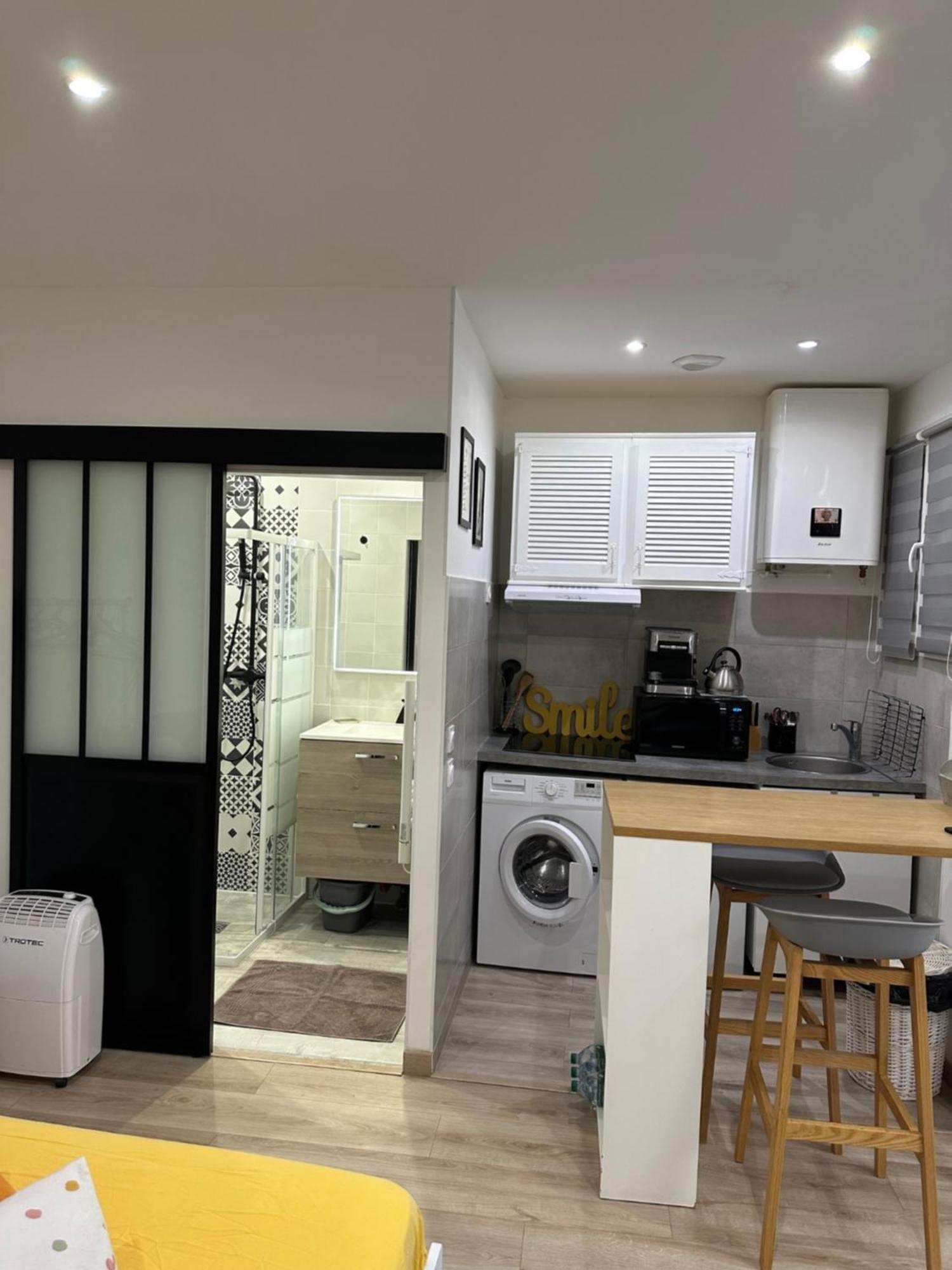 Des Beaux Appartements Deluxe Dieppe Extérieur photo